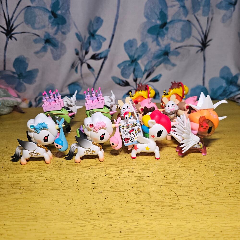 Unicorno Series 11 Lot of 12 Ringleader Gamer Girl Swan Princess Bunny Sundae
